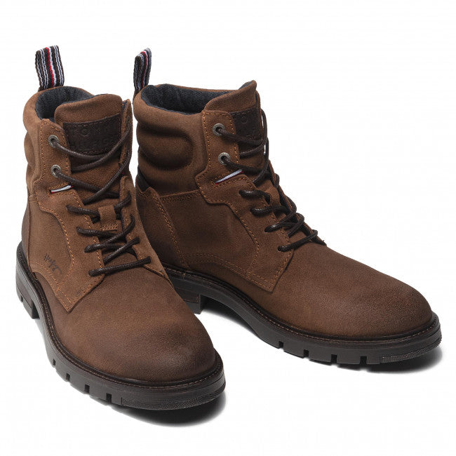 ELEVATED PADDED SUEDE BOOT