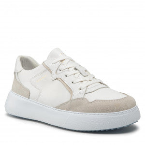 Custly Sneaker