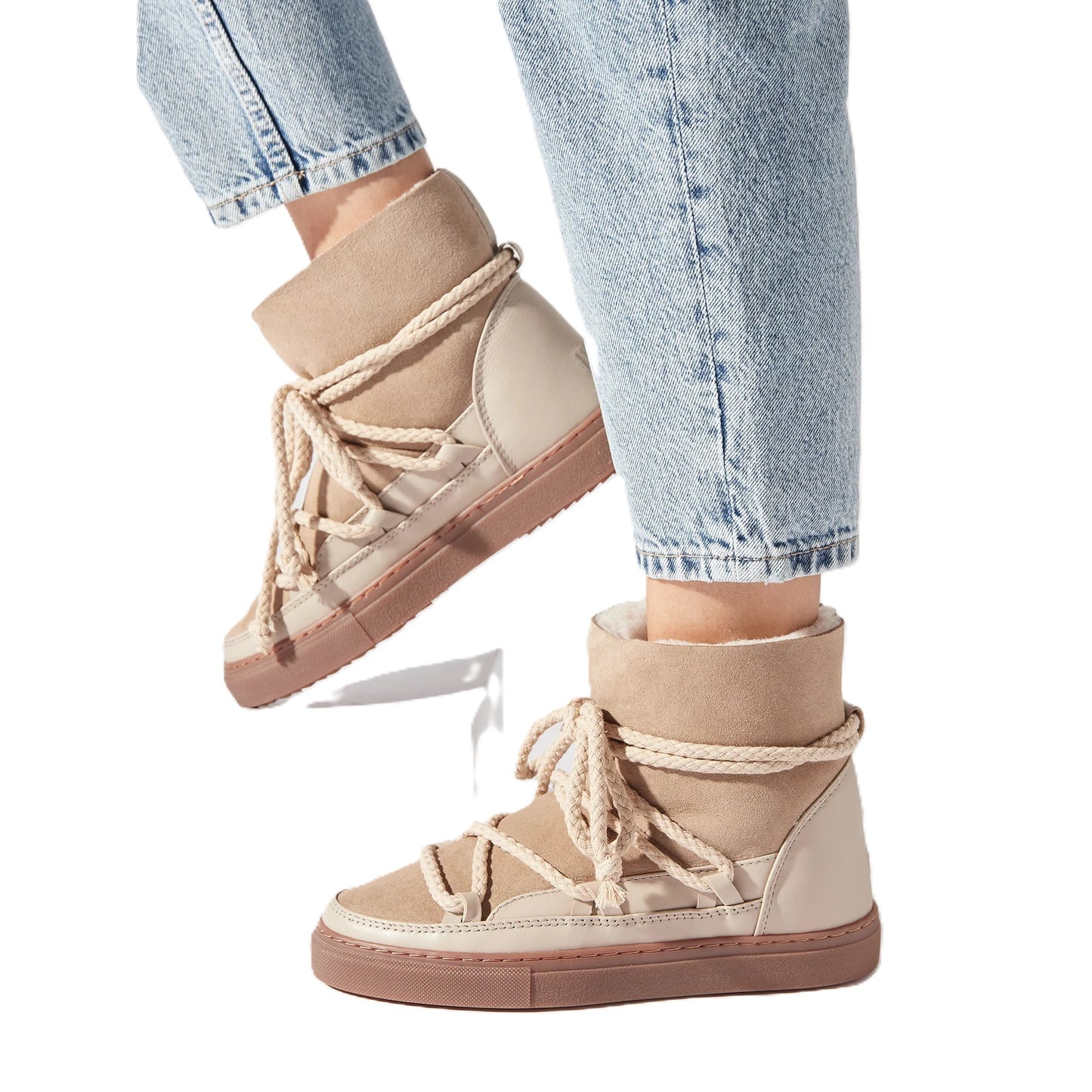 CLASSIC SNEAKER