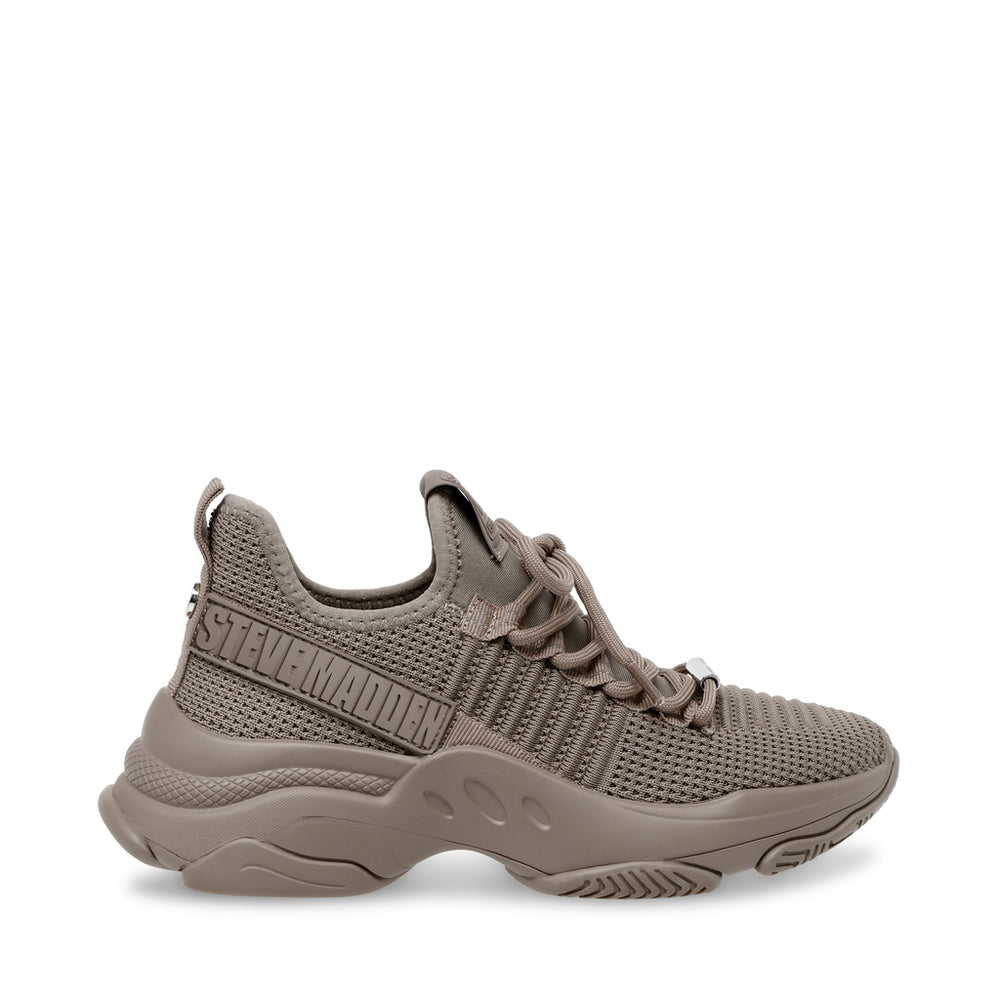 Mac-E Sneaker