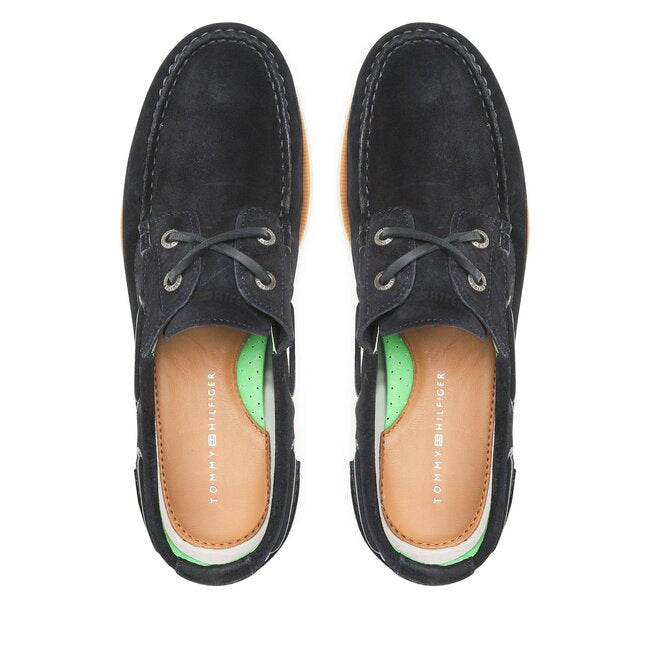 TH BOAT SHOE CORE SUEDE