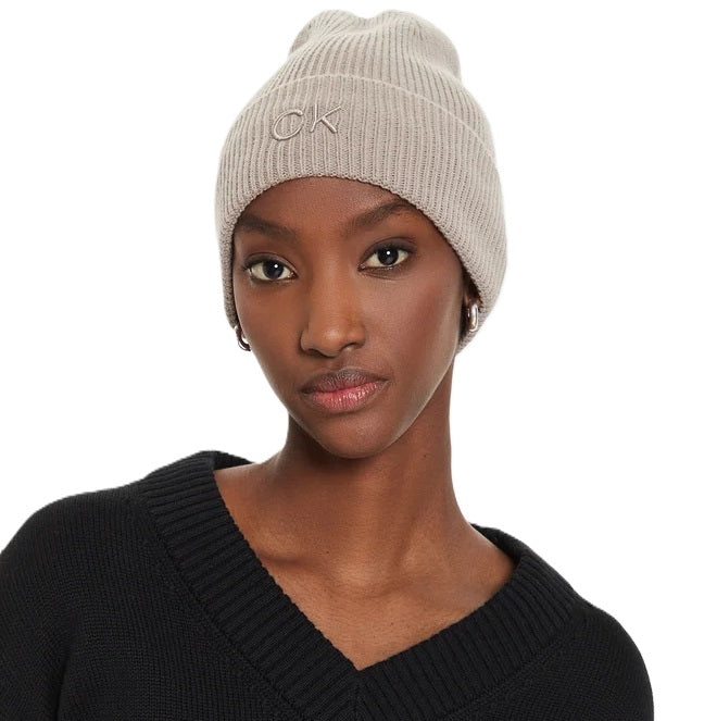 CK EMBROIDERY FINE RIB BEANIE