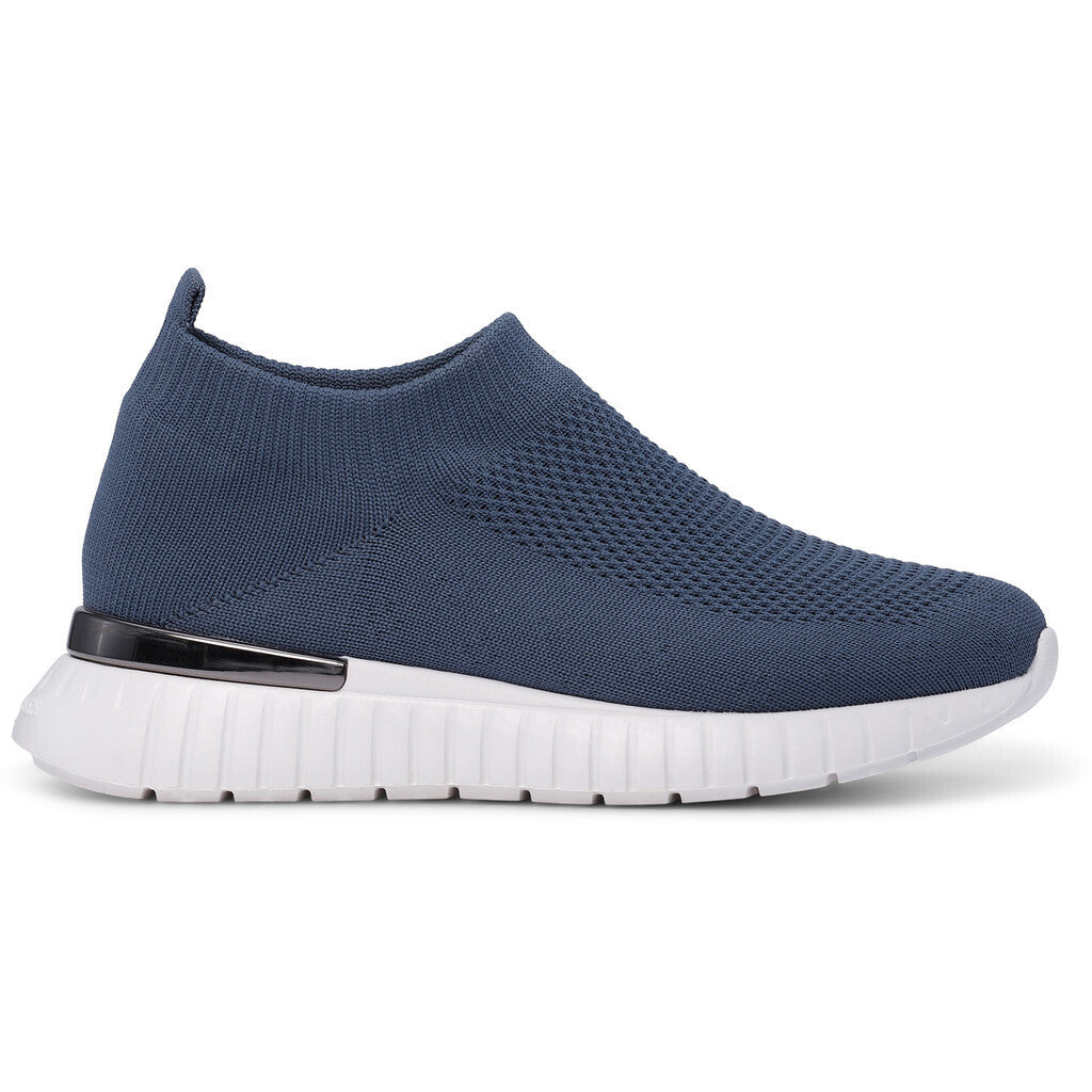 Tulip Lightweight Sneaker