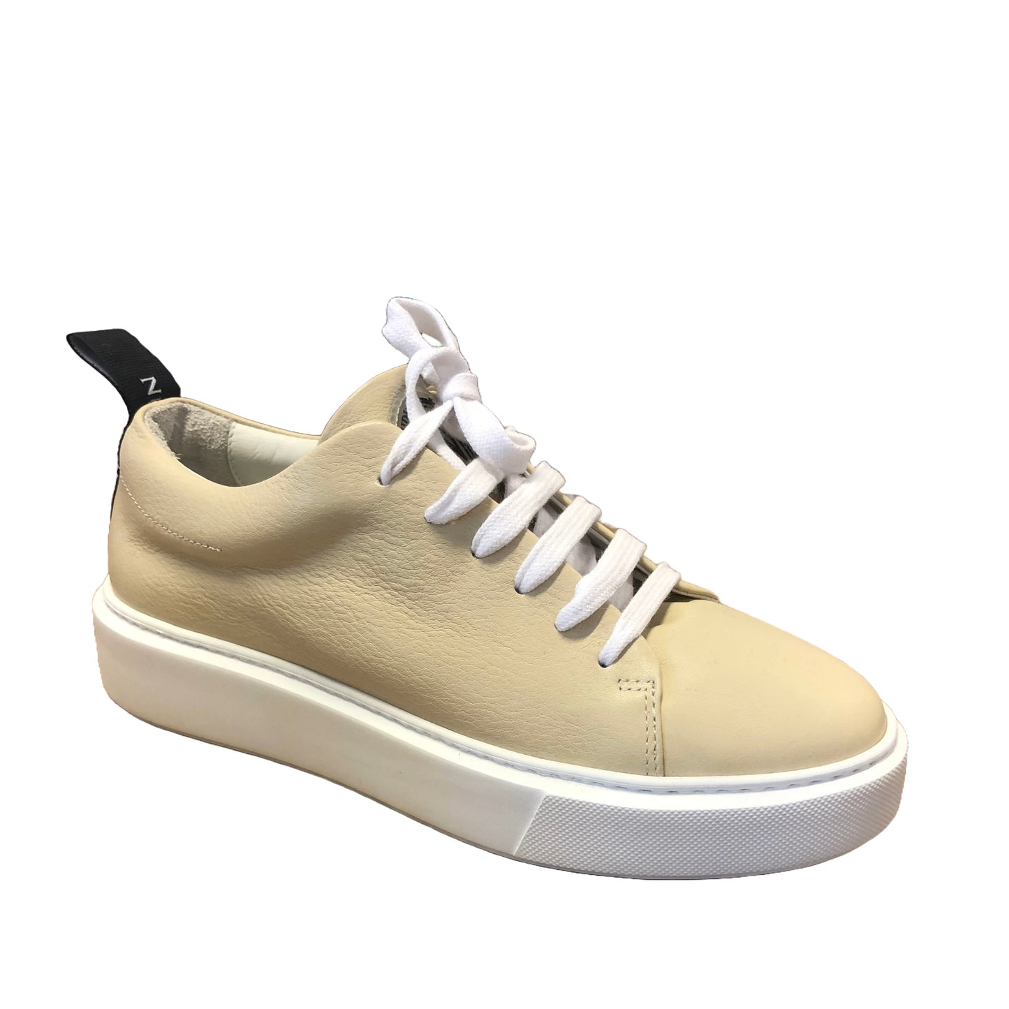 VIKI Sneaker