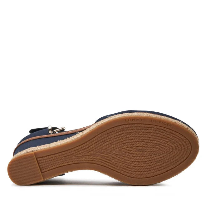 BASIC CLOSED TOE MID WEDGE